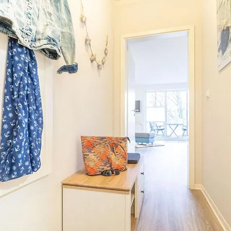 Message In A Bottle Modern Retreat * Zingst